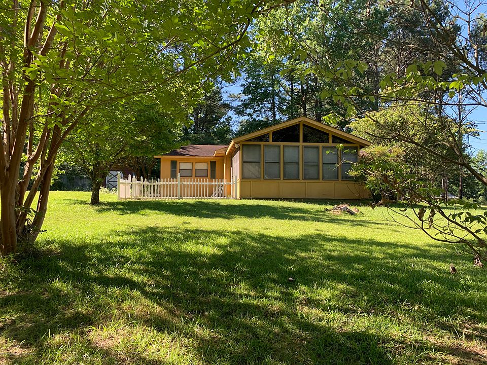 1st image of 50 Rock Creek Dr