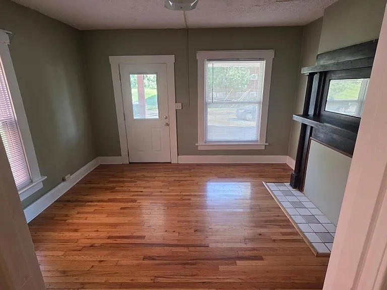 54 W Dodridge St — Photo 1
