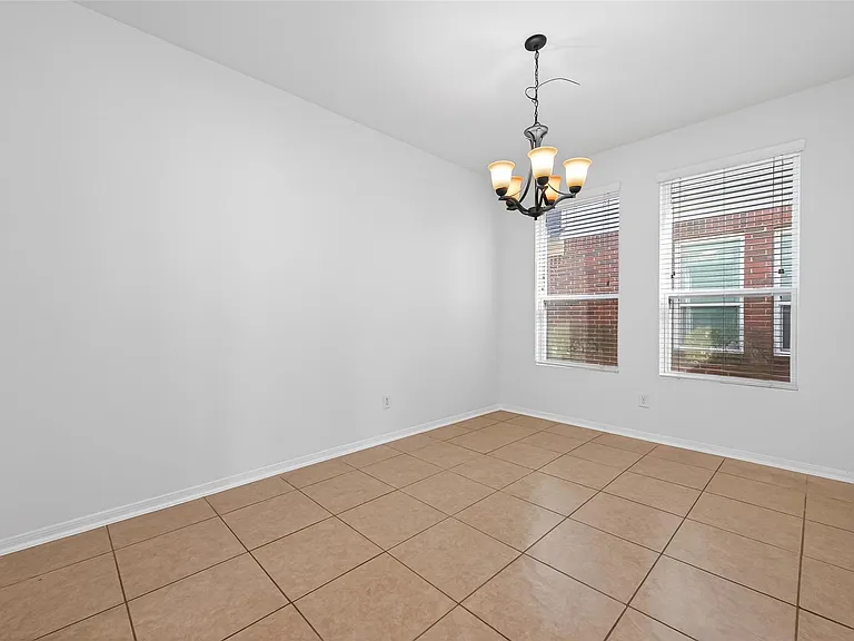 29426 Winton Wood Way — Photo 7