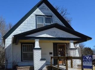 112 S 10th St #A, Herington, KS 67449