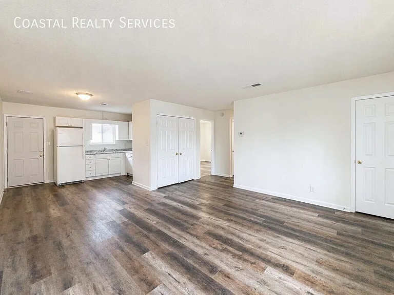 322 Pelham Rd #A — Photo 4