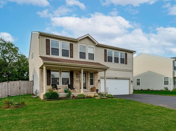 9703 Creekside Dr, Wonder Lake, IL 60097