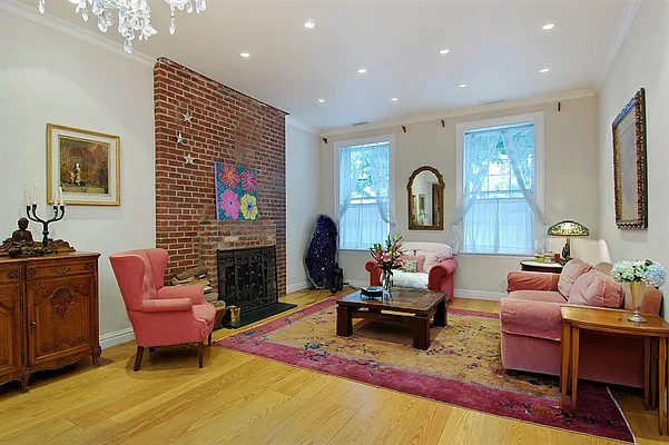 Sold by Corcoran | media 25