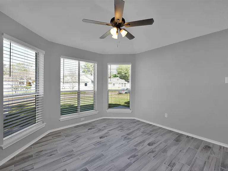 2306 Piddler Dr — Photo 7