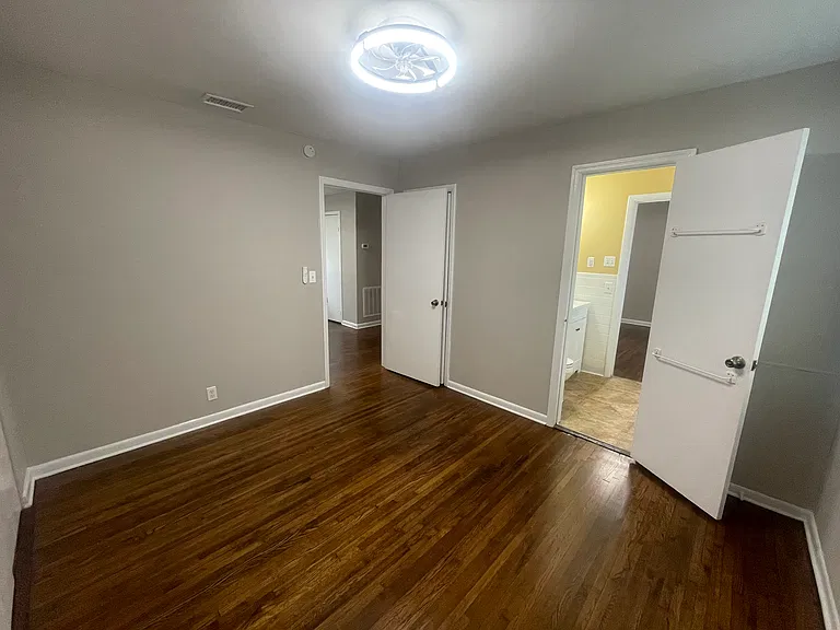 2425 Chapel Ave #B — Photo 10