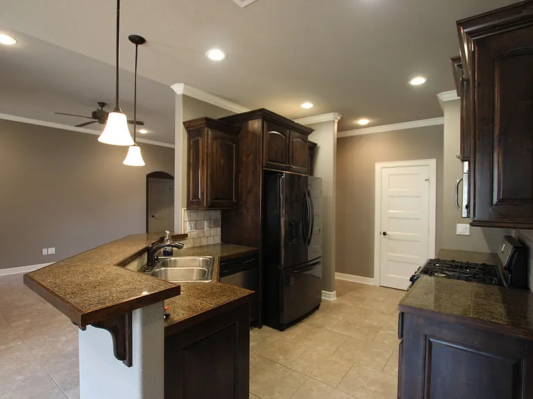 11006 Westhaven Cir — Photo 7