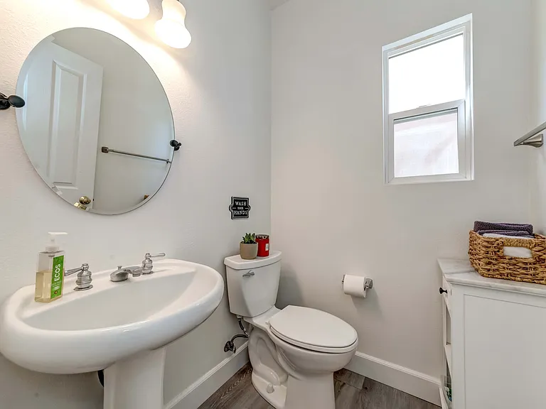 68 Alevera St — Photo 10