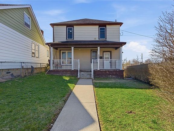 5th image of 154 Niagara Falls Rd
