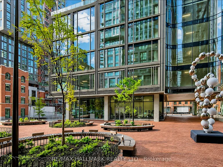 88 Queen St E #1701 — Photo 2