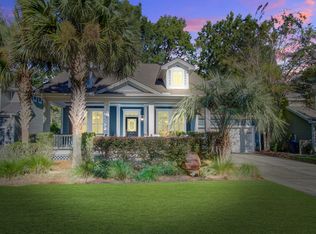 1912 Hall Point Rd, Mount Pleasant, SC 29466