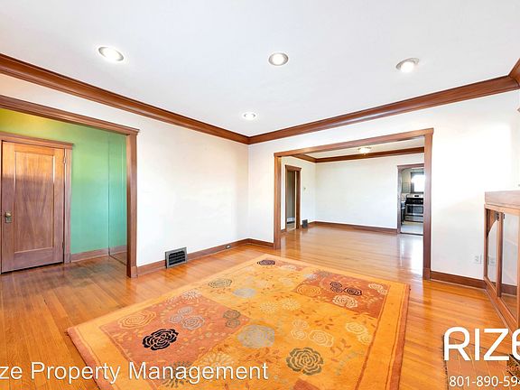 4th image of 538 E Emerson Ave