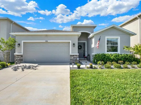 10186 Shoreline View Way, Wesley Chapel, FL 33545