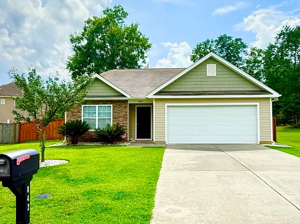 842 Chariot Way, Hopkins, SC 29061