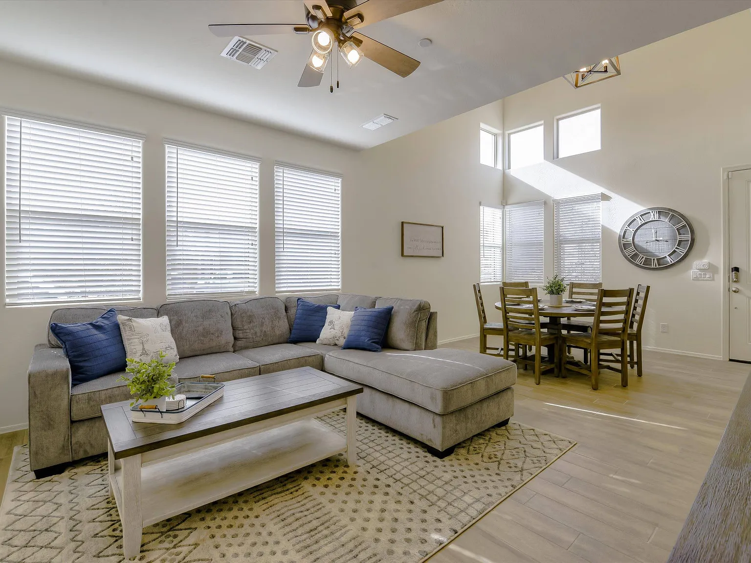 W Encanto Blvd, Goodyear — Photo 1