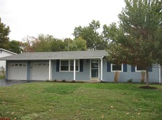 12016 Glenbrook Dr, Maryland Heights, MO 63043