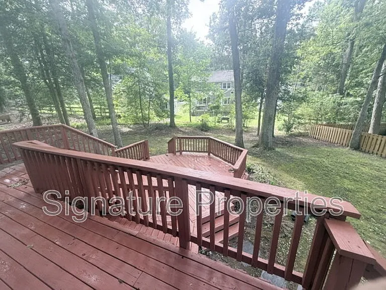 14709 Mill Spring Dr — Photo 18