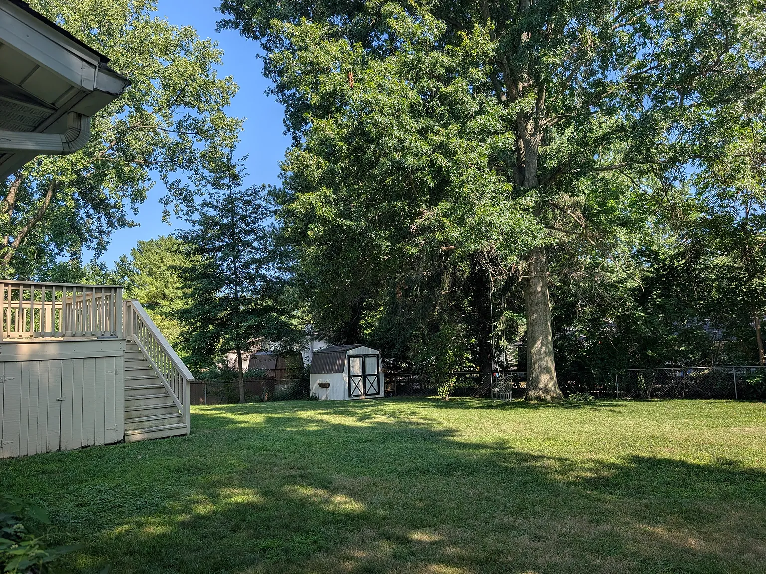 3 bed, 1873 sqft, $2,400 — Photo 3