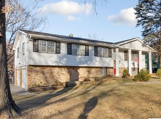 12220 Westover Rd, Omaha, NE 68154