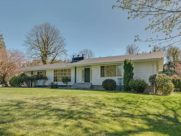 4381 Bridgeview St, Abbotsford, BC V4X 1W8