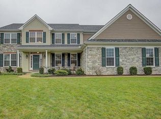 136 Shade Tree Dr, Lancaster, PA 17603