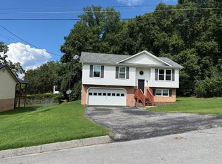 129 Meadowlark Dr, Jonesborough, TN 37659