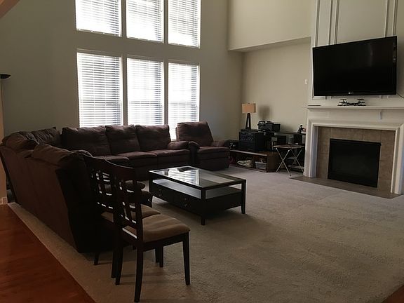 5th image of 3521 Chancery Ln