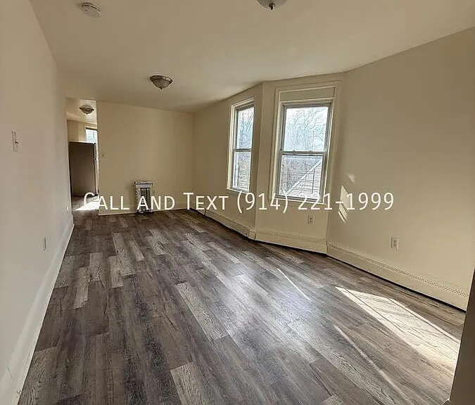 153 Stanley Ave #1L — Photo 1