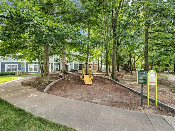 DRING'S REACH APARTMENTS