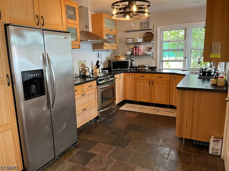 600 Warwick Tpke — Photo 6