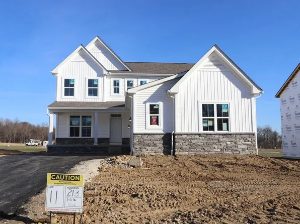 213 Isleta Dr, Pataskala, OH 43062