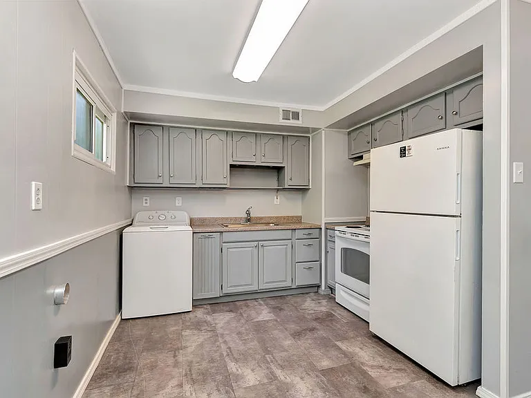 3232 Deshler Dr — Photo 20