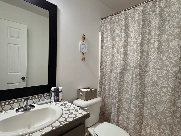 134 Lacey Ln — Photo 11