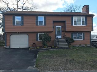 31 Guertin St, Woonsocket, RI 02895