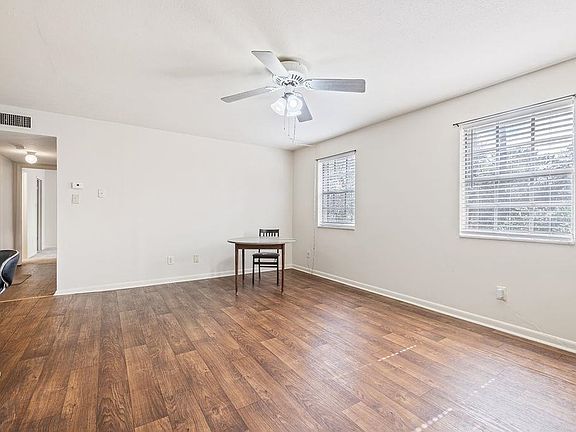 4th image of 2203 W Pensacola St APT H6