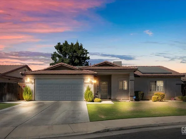 5420 Caballeros Dr, Bakersfield, CA 93307