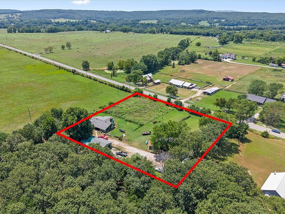1st image of 14482 Goshen Tuttle Rd