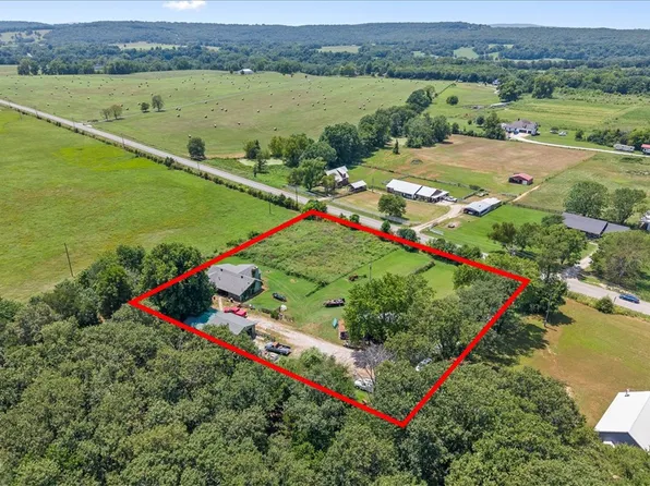 14482 Goshen Tuttle Rd, Elkins, AR 72727