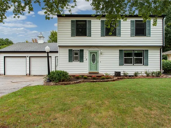 113 SE Claremont St, Lees Summit, MO 64063
