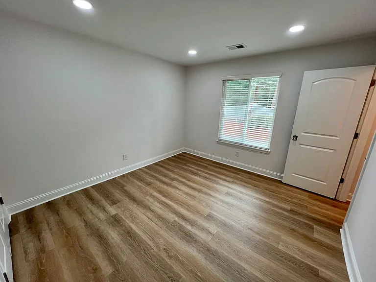 3840 Overbrook Dr #12 — Photo 11