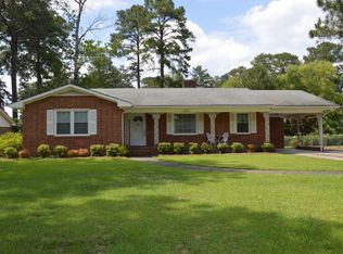 1904 Oakdale Dr W, Wilson, NC 27893