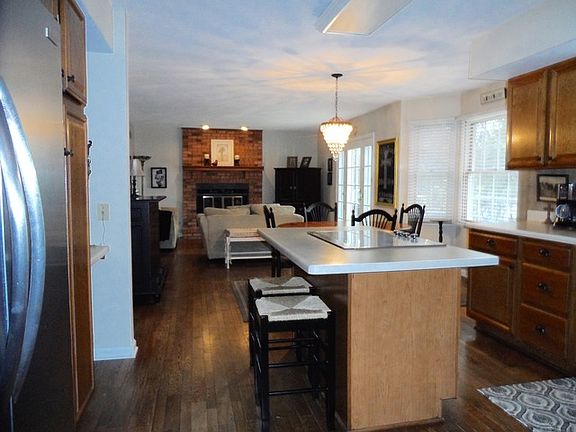 5th image of 1746 Cedar Glen Dr