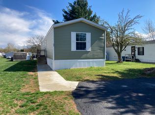 33 Dallas Dr #33, Grantville, PA 17028