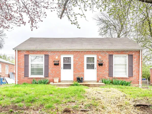 2248 Woodson Rd, Saint Louis, MO 63114