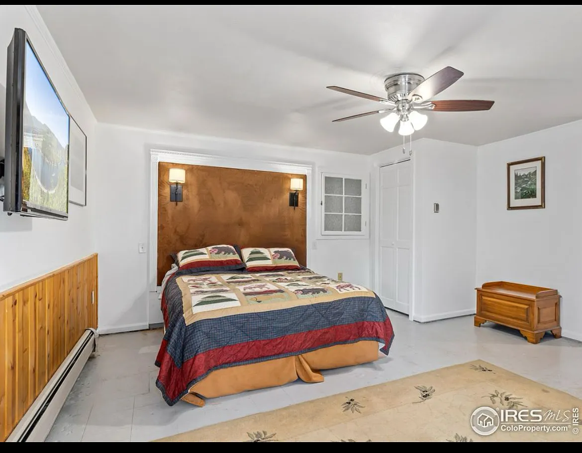 Charming 2BR House in Estes Park, Walk Downtown, Optionally Furnished — Photo 4