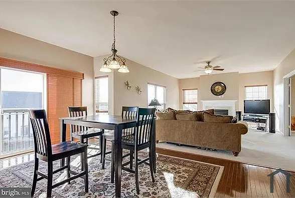 108 Carriage Hill Dr — Photo 10