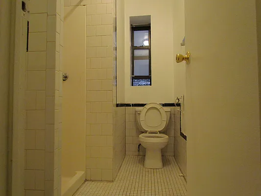 Rented by Landmark Real Estate | media 40