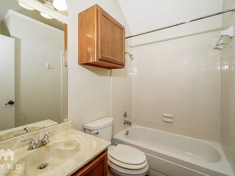 6428 Fern Meadow Dr — Photo 16