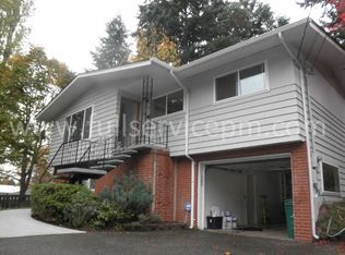 846 SW 132nd St, Burien, WA 98146