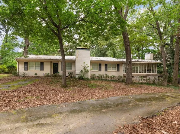 4715 Ridgeview Rd, Dunwoody, GA 30338