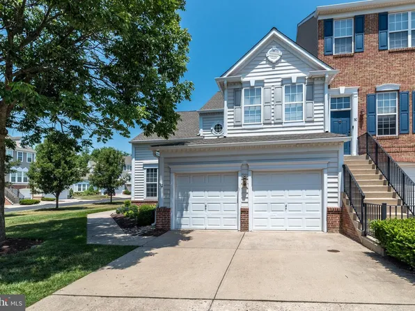 32 Addison Ct, Doylestown, PA 18901